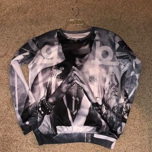 justin Bieber world tour crew neck